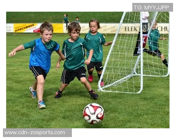 选择合适的足球鞋提升比赛表现的关键因素与技巧解析